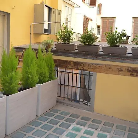 The Secret Garden شقة *